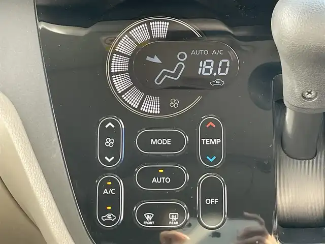日産 デイズ ルークス X 三重県 2015(平27)年 6万km モカブラウンP (株)IDOMが運営する【じしゃロン四日市店】の自社ローン専用車両になります。こちらは現金またはオートローンご利用時の価格です。自社ローンご希望の方は別途その旨お申付け下さい/純正SDナビ/（AM/FM/CD/SD/USB/ワンセグTV）/全方位カメラ/横滑り防止/衝突軽減ブレーキ/アイドリングストップ/両側パワースライドドア/ETC/プッシュスタート/スマートキー/純正フロアマット