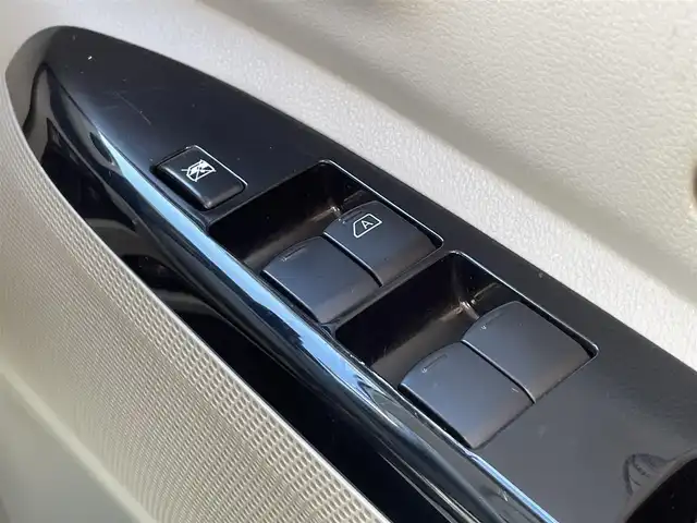 日産 デイズ ルークス X 三重県 2015(平27)年 6万km モカブラウンP (株)IDOMが運営する【じしゃロン四日市店】の自社ローン専用車両になります。こちらは現金またはオートローンご利用時の価格です。自社ローンご希望の方は別途その旨お申付け下さい/純正SDナビ/（AM/FM/CD/SD/USB/ワンセグTV）/全方位カメラ/横滑り防止/衝突軽減ブレーキ/アイドリングストップ/両側パワースライドドア/ETC/プッシュスタート/スマートキー/純正フロアマット