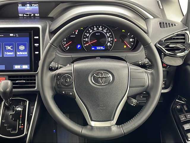 トヨタ ヴォクシー ZS 煌Ⅱ 宮城県 2020(令2)年 5.1万km ブラック 純正１０型ナビ　/モデリスタエアロ／マフラー　/両側パワースライドドア　/プリクラッシュセーフティ　/レーンディパーチャーアラート　/オートマチックハイビーム　/クルーズコントロール　/クリアランスソナー/バックモニター　/ＥＴＣ/ドライブレコーダー/LEDヘッドランプ/イシグネチャーイルミ/Wエアコン/充電用USBポート/純正16インチAW/レザー調シートカバー