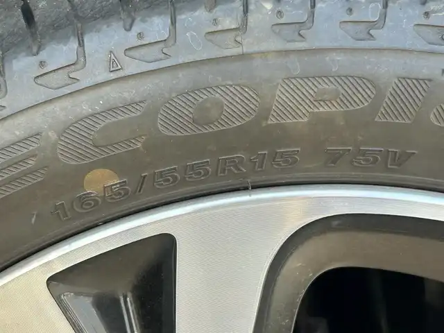 日産 ノート e－パワー メダリスト 群馬県 2019(令1)年 4.3万km ダークメタルグレー 純正SDナビ/CD・DVD・SD・USB/Bluetooth・フルセグTV/バック/サイド/フロント/全方位カメラ/デジタルインナーミラー/純正ドライブレコーダー/ETC/横滑り防止装置/レーンキープアシスト/衝突軽減ブレーキ/アイドリングストップ/純正アルミホイール/純正フロアマット/取説・保証書/スペアキー