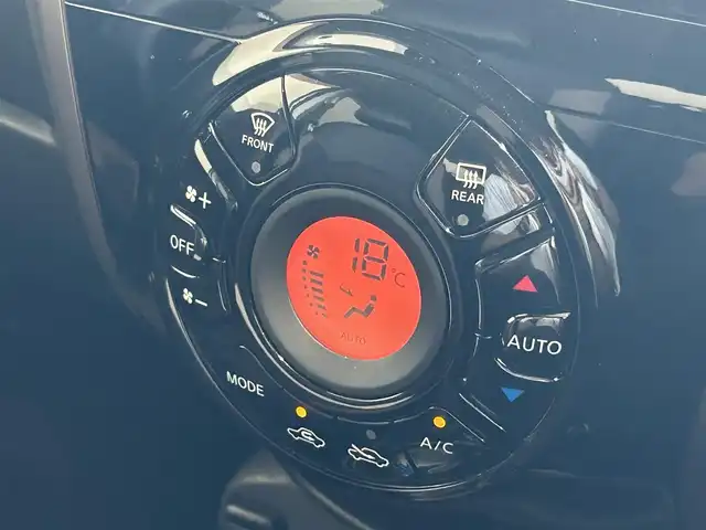 日産 ノート e－パワー メダリスト 群馬県 2019(令1)年 4.3万km ダークメタルグレー 純正SDナビ/CD・DVD・SD・USB/Bluetooth・フルセグTV/バック/サイド/フロント/全方位カメラ/デジタルインナーミラー/純正ドライブレコーダー/ETC/横滑り防止装置/レーンキープアシスト/衝突軽減ブレーキ/アイドリングストップ/純正アルミホイール/純正フロアマット/取説・保証書/スペアキー