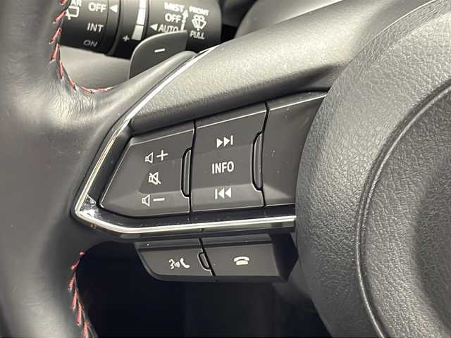 マツダ ＣＸ－５ XD ブラックトーンエディション 千葉県 2020(令2)年 5.3万km ジェットブラックマイカ 衝突被害軽減システム/レーンキープアシスト/レーダークルーズコントロール/ブラインドスポットモニター/コーナーセンサー（前後）/HUD/純正SDナビ/　（Bluetooth/フルセグTV/USB9）/　AppleCarPley/AndroidAuto/車外カメラ/　（バック/全方位）/社外ETC/純正ドライブレコーダー（前後）/パワーシート（D席）/シートヒーター（D/N席）/パワーステアリング/ステアリングヒーター/純正フロアマット/パドルシフト/オートライト/LEDヘッドライト/純正19インチアルミホイール