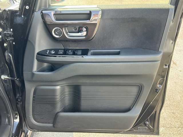 ホンダ Ｎ ＢＯＸ カスタム G L ホンダセンシング 鹿児島県 2018(平30)年 19.1万km クリスタルブラックパール ナビ/ETC/バックカメラ/コーナーセンサー/Bluetooth接続/プッシュスタート/スマートキー/クルーズコントロール/TV/ドライブレコーダー/純正フロアマット/片側パワースライドドア/スライドドア/純正アルミホイール/横滑り防止装置/オートライト/レーンキープアシスト/衝突被害軽減システム