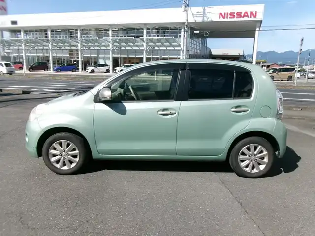 トヨタ パッソ プラスハナ 群馬県 2012(平24)年 12.2万km ウグイスメタリック