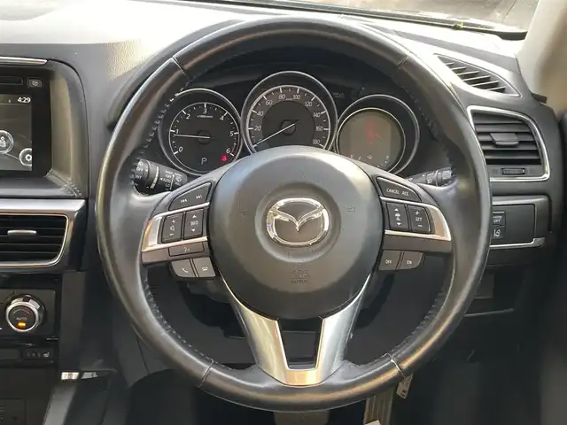 マツダ ＣＸ－５ XD Lパッケージ 静岡県 2015(平27)年 8.2万km ブルーリフレックスマイカ (株)IDOMが運営する【じしゃロン焼津店】の自社ローン専用車両になります。こちらは現金またはオートローンご利用時の価格です。自社ローンご希望の方は別途その旨お申付け下さい /純正ＳＤナビ/（フルセグＴＶ/ＣＤ/ＤＶＤ/ミュージックサーバー/衝突軽減ブレーキ）/レーダークルーズ/バックカメラ/サイドカメラ/レザーシート/パワーシート/シートヒーター/ＬＥＤヘッドライト/オートライト/ＥＴＣ