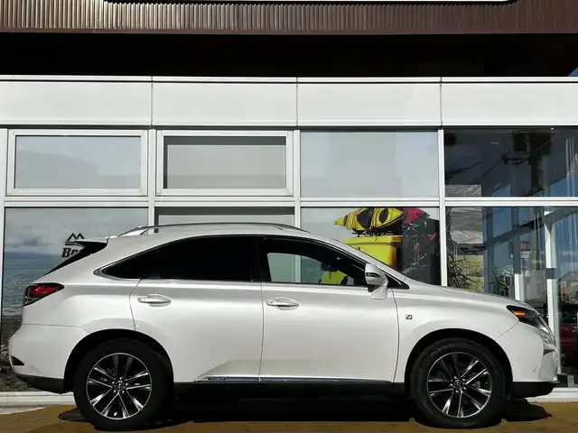 レクサス ＲＸ 450h Fスポーツ 道北・旭川 2012(平24)年 6.7万km ホワイトパールクリスタルシャイン 純正ナビ/マークレビンソン/フルセグTV/バックカメラ/左サイドカメラ/パワーバックドア/ヘッドアップディスプレイ/レザーシート/前席シートヒーター/クルーズコントロール/コーナーセンサー/純正エンジンスターター