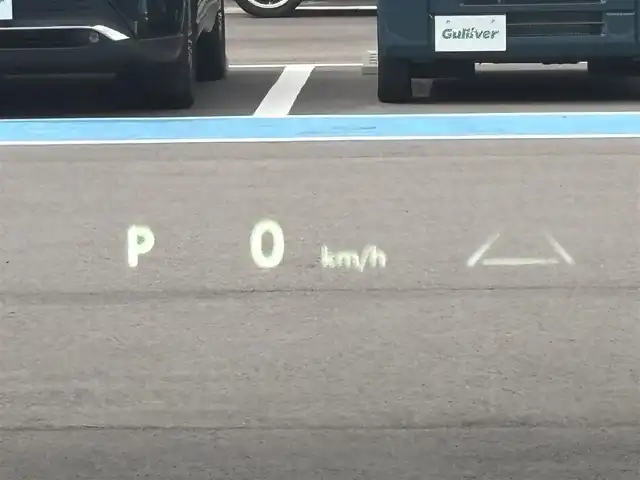 トヨタ ヴェルファイア ハイブリット Z プレミア 愛知県 2023(令5)年 1.6万km ブラック 純正14型ナビ（フルセグ、Bluetooth、AppleCarplay、HDMI）/純正13型フリップダウンモニター/全方位カメラ/サンルーフ/トヨタチームメイト/HUD/BSM/ユニバーサルステップ/100V電源/Qi充電/両側パワスラドア/パワーシート（D+N）/パワーバックドア/シートヒーター、エアシート（D+N)/ハンドルヒーター/パーキングアシスト/デジタルインナーミラー/ACC/前後ドラレコ/ETC2.0/衝突軽減ブレーキ/レーンキープアシスト/オートハイビーム/スマートキー/LEDヘッドライト/純正19インチAW/純正フロアマット