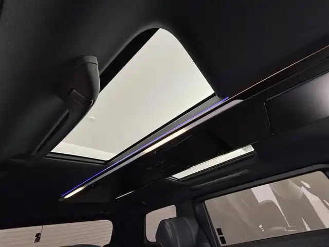 トヨタ ヴェルファイア ハイブリット Z プレミア 愛知県 2023(令5)年 1.6万km ブラック 純正14型ナビ（フルセグ、Bluetooth、AppleCarplay、HDMI）/純正13型フリップダウンモニター/全方位カメラ/サンルーフ/トヨタチームメイト/HUD/BSM/ユニバーサルステップ/100V電源/Qi充電/両側パワスラドア/パワーシート（D+N）/パワーバックドア/シートヒーター、エアシート（D+N)/ハンドルヒーター/パーキングアシスト/デジタルインナーミラー/ACC/前後ドラレコ/ETC2.0/衝突軽減ブレーキ/レーンキープアシスト/オートハイビーム/スマートキー/LEDヘッドライト/純正19インチAW/純正フロアマット
