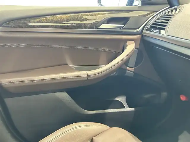 ＢＭＷ Ｘ３ xDrive20d Mスポーツ 福岡県 2018(平30)年 5万km サファイアブラックP 茶レザーシート　/全席シートヒーター　/パワーシート　/ナビ　/３６０°カメラ　/フルセグＴＶ　/ＨＵＤ　/ＣＤ／ＤＶＤ　/ＡＣＣ　/ＢＳＭ　/ＬＫＡ　/パワーバックドア　/コンフォートアクセス　/純正１９ｉｎｃｈＡＷ　/ＥＴＣ