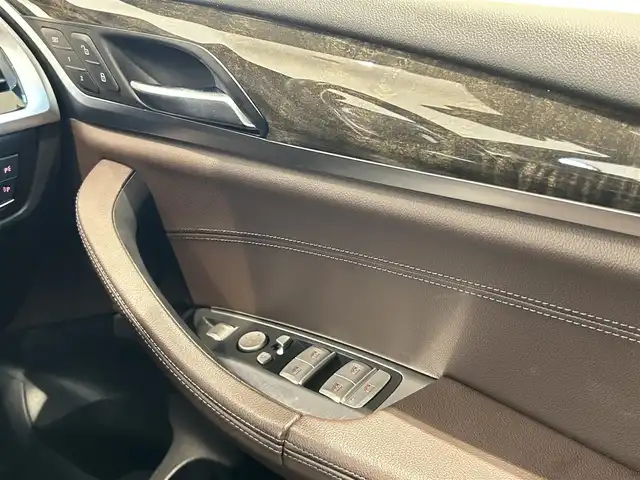 ＢＭＷ Ｘ３ xDrive20d Mスポーツ 福岡県 2018(平30)年 5万km サファイアブラックP 茶レザーシート　/全席シートヒーター　/パワーシート　/ナビ　/３６０°カメラ　/フルセグＴＶ　/ＨＵＤ　/ＣＤ／ＤＶＤ　/ＡＣＣ　/ＢＳＭ　/ＬＫＡ　/パワーバックドア　/コンフォートアクセス　/純正１９ｉｎｃｈＡＷ　/ＥＴＣ