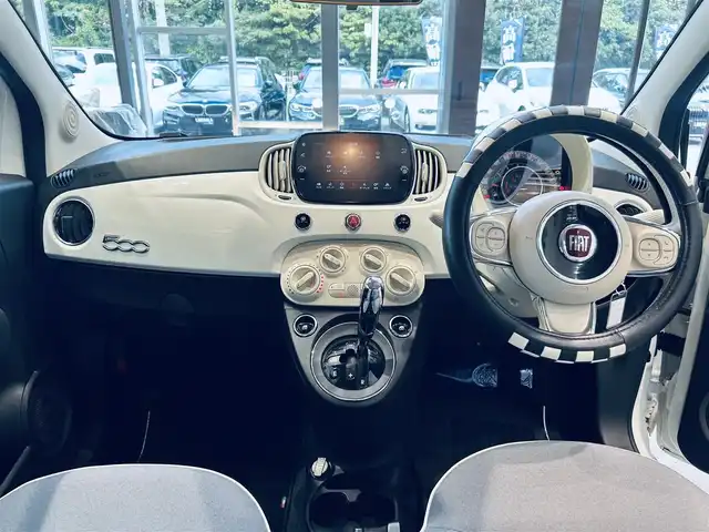 フィアット ５００ 1．2 ポップ 大阪府 2020(令2)年 4.6万km ボサノバホワイト 純正ディスプレイオーディオ/applecarplay/純正フロアマット/USB/Bluetooth/ハーフレザー/リモコンキー/14インチホイール/アイドリングストップ/盗難防止