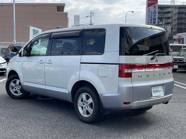 三菱 デリカＤ：５ エクシードⅡ 大分県 2010(平22)年 8.9万km ウォームホワイトパール 〇ワンオーナー/〇ETC/〇片側パワースライドドア/〇スマートキー/〇フロアマット/〇木目調パネル/〇社外デジタルインナーミラー/〇電動格納ミラー/〇保証書/〇取扱説明書