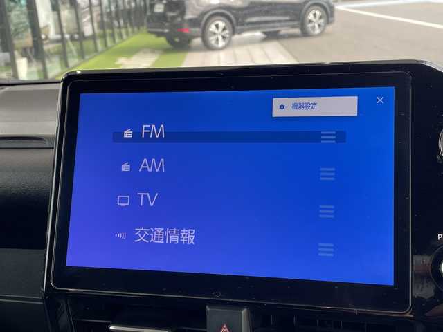 トヨタ ノア S－G 愛知県 2022(令4)年 3万km ホワイトパールクリスタルシャイン トヨタセーフティセンス/純正10.5型ディスプレイオーディオナビ/フリップダウンモニター/両側パワースライドドア/バックカメラ/レーダークルーズコントロール/シートヒーター/コーナーセンサー/純正アルミホイール/ETC2.0/ブラインドスポットモニター/LEDヘッドライト/リアオートエアコン/レーンキープアシスト/衝突軽減システム/フルセグ/CD DVD/Bluetooth/ドライブレコーダー/ステアリングスイッチ/スマートキー/プッシュスタート