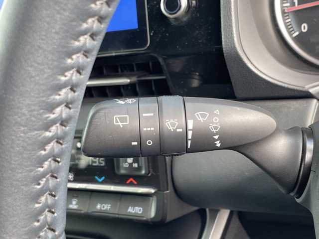 トヨタ ノア S－G 愛知県 2022(令4)年 3万km ホワイトパールクリスタルシャイン トヨタセーフティセンス/純正10.5型ディスプレイオーディオナビ/フリップダウンモニター/両側パワースライドドア/バックカメラ/レーダークルーズコントロール/シートヒーター/コーナーセンサー/純正アルミホイール/ETC2.0/ブラインドスポットモニター/LEDヘッドライト/リアオートエアコン/レーンキープアシスト/衝突軽減システム/フルセグ/CD DVD/Bluetooth/ドライブレコーダー/ステアリングスイッチ/スマートキー/プッシュスタート