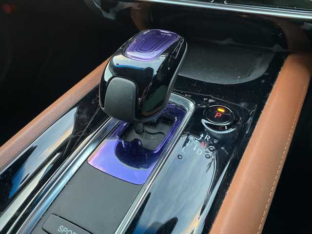 ホンダ ヴェゼル ハイブリッド Z ホンダセンシング 新潟県 2016(平28)年 9.1万km ルーセブラックM 4WD/純正SDナビ(VXM-164VFi)/CD/DVD/BT/フルセグテレビ/バックカメラ/ETC/衝突被害軽減ブレーキ/レーンキープアシスト/レーダークルーズコントロール/半革シート/シートヒーター/パドルシフト/ステアリングスイッチ/スマートキー/プッシュスタート/LEDヘッドライト/オートライト/フォグランプ/純正17インチアルミホイール