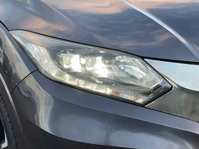 ホンダ ヴェゼル ハイブリッド Z ホンダセンシング 新潟県 2016(平28)年 9.1万km ルーセブラックM 4WD/純正SDナビ(VXM-164VFi)/CD/DVD/BT/フルセグテレビ/バックカメラ/ETC/衝突被害軽減ブレーキ/レーンキープアシスト/レーダークルーズコントロール/半革シート/シートヒーター/パドルシフト/ステアリングスイッチ/スマートキー/プッシュスタート/LEDヘッドライト/オートライト/フォグランプ/純正17インチアルミホイール