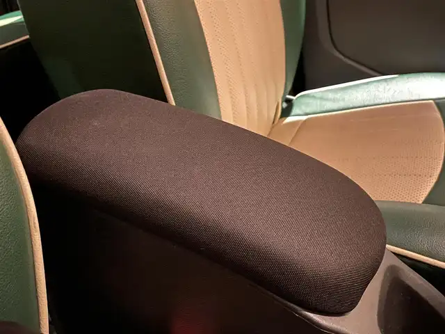 ルノー カングー ゼン 愛知県 2018(平30)年 3.9万km マロンショコラM 社外メモリナビ/フルセグTV /CD/DVD再生/Bluetooth/エコモード/ヘッドライトレベライザー/アイドリングストップ/キーレス/両側スライドドア/純正フロアマット/レザー調シートカバー/クルーズコントロール/ETC