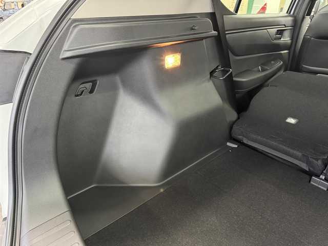 ホンダ ＷＲ－Ｖ Z+ 三重県 2024(令6)年 0.1万km未満 プラチナホワイトパール ガソリン/FF/CVT/登録済未使用車（登録時走行20km）　/純正9型ナビ LXM-242ZFNi/・（FM/AM/TV/CarPlay/AndroidAuto/Bluetooth/交通情報）　/バックカメラ　/Honda SENSING　/・CMBS　衝突軽減ブレーキ　/・ACC　アダプティブクルーズ　/・LKAS　車線維持支援システム　/・前後パーキングセンサーシステム　/・路外逸脱抑制機能　/・標識認識機能　/・オートハイビーム機能　/・先行車発進お知らせ機能　/装備/・ルーフレール　/・ハーフレザーシート　/・オートエアコン/・オートライト/・LED ヘッドライト＋フロントフォグライト/・パドルシフト　/・純正17inAW　/・保/取/ナビ取　/・スマートキーx2/DN登録時走行20km　