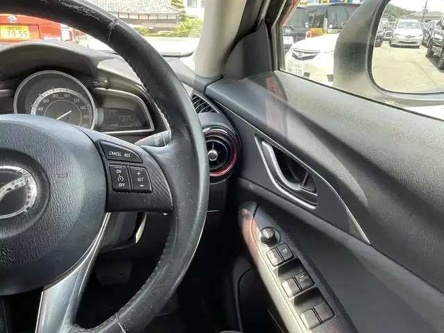 マツダ ＣＸ－３ XD 兵庫県 2016(平28)年 10.2万km クリスタルホワイトパールマイカ (株)IDOMが運営する【じしゃロン姫路店】の自社ローン専用車両になります。こちらは現金またはオートローンご利用時の価格です。自社ローンご希望の方は別途その旨お申付け下さい/ディーゼルターボ/クルーズコントロール/スマートキー/純正ナビ・フルセグＴＶ　/ＣＤ・ＤＶＤ・ＢＴ/バックカメラ/ＥＴＣ/ＬＥＤオートライト/保証書・取説書