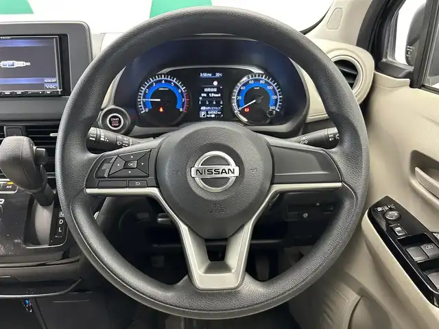 日産 デイズ X 鹿児島県 2021(令3)年 6.5万km ブラック インテリジェントエマージェンシーブレーキ/踏み間違い衝突防止アシスト/バックカメラ/フロント&バックソナー/アイドリングストップ/社外メモリナビ【CN-BR310B】/（CD/Bluetooth/SD/AUX）/ETC/ステアリングリモコン/ハロゲンヘッドライト/オートライト/電動格納ミラー/USB充電ソケット/純正フロアマット/純正14インチアルミ