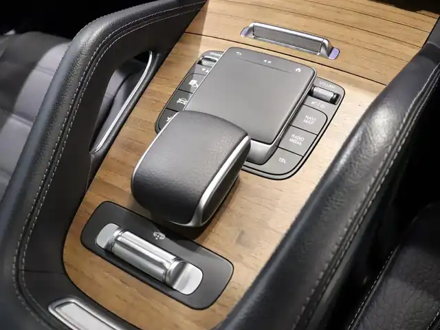 メルセデス・ベンツ ＧＬＳ４００ｄ 4マチック 静岡県 2022(令4)年 3万km ダイヤモンドホワイト 純正ナビ/フルセグTV/黒革シート/Apple Car Play/サンルーフ/HUD/ACC/360°カメラ/ウッドパネル/ブルメスターサウンド/前後ドライブレコーダー/シートヒーター/ベンチレーション