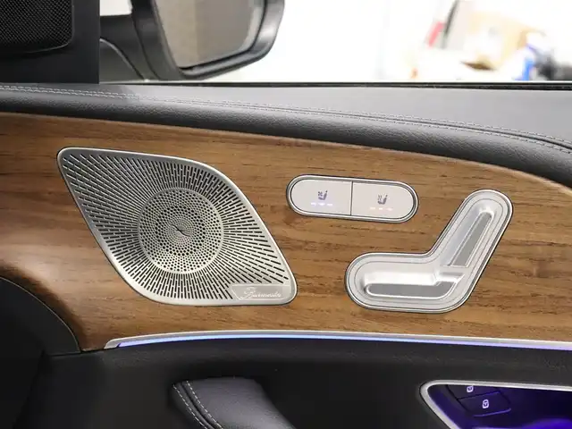 メルセデス・ベンツ ＧＬＳ４００ｄ 4マチック 静岡県 2022(令4)年 3万km ダイヤモンドホワイト 純正ナビ/フルセグTV/黒革シート/Apple Car Play/サンルーフ/HUD/ACC/360°カメラ/ウッドパネル/ブルメスターサウンド/前後ドライブレコーダー/シートヒーター/ベンチレーション