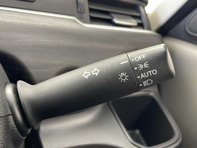 ホンダ フリード＋ ハイブリット G ホンダセンシング 秋田県 2018(平30)年 3.1万km ホワイトオーキッドパール ワンオーナー/両側パワースライドドア/純正前後ドライブレコーダー/純正ナビ/（AM/FM/BT/TV/CD/DVD/TV）/バックモニター/ホンダセンシング/レーダークルーズコントロール/レーンキープアシスト/横滑防止機能/衝突被害軽減システム/ビルトインETC/プッシュスタート/スマートキー/スペアキー/オートライト/LEDヘッドライト/オートライト/ハーフレザーシート/純正15インチアルミホイール