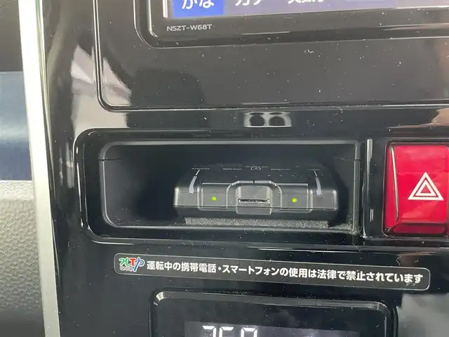トヨタ タンク カスタムG 鳥取県 2019(令1)年 5.6万km ブラックマイカメタリック/パールホワイト2トーン スマートアシスト/純正ナビ【NSZT-W68T】/・フルセグ/・CD/DVD/・Bluetooth/バックカメラ/両側電動スライドドア/スマートキー/プッシュスタート/ドライブレコーダー /ETC/純正エアロ/純正AW/ABS/クリアランスソナー/オートマチックハイビーム/LEDヘッドライト/オートライト/Wエアバック