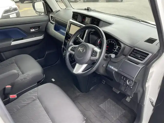 トヨタ タンク カスタムG 鳥取県 2019(令1)年 5.6万km ブラックマイカメタリック/パールホワイト2トーン スマートアシスト/純正ナビ【NSZT-W68T】/・フルセグ/・CD/DVD/・Bluetooth/バックカメラ/両側電動スライドドア/スマートキー/プッシュスタート/ドライブレコーダー /ETC/純正エアロ/純正AW/ABS/クリアランスソナー/オートマチックハイビーム/LEDヘッドライト/オートライト/Wエアバック