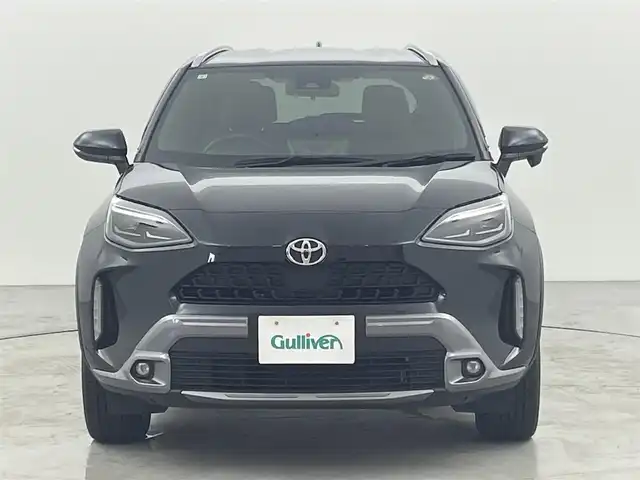 トヨタ ヤリスクロス Z アドベンチャー 福岡県 2023(令5)年 1.7万km ブラックマイカ 純正メーカーナビ　/バックカメラ　/ＥＴＣ　/ＡＣＣ　/コーナーセンサー　/衝突軽減ブレーキ　/レーンキープ　/ＰＫＳＢ　/ＭＴモード付　/ハーフレザー　/シートヒーター　/ステアリングヒーター　/パワーリアゲート　/ＬＥＤ