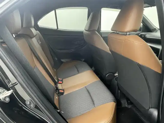 トヨタ ヤリスクロス Z アドベンチャー 福岡県 2023(令5)年 1.7万km ブラックマイカ 純正メーカーナビ　/バックカメラ　/ＥＴＣ　/ＡＣＣ　/コーナーセンサー　/衝突軽減ブレーキ　/レーンキープ　/ＰＫＳＢ　/ＭＴモード付　/ハーフレザー　/シートヒーター　/ステアリングヒーター　/パワーリアゲート　/ＬＥＤ