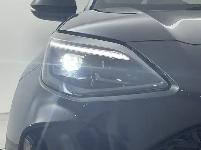 トヨタ ヤリスクロス Z アドベンチャー 福岡県 2023(令5)年 1.7万km ブラックマイカ 純正メーカーナビ　/バックカメラ　/ＥＴＣ　/ＡＣＣ　/コーナーセンサー　/衝突軽減ブレーキ　/レーンキープ　/ＰＫＳＢ　/ＭＴモード付　/ハーフレザー　/シートヒーター　/ステアリングヒーター　/パワーリアゲート　/ＬＥＤ