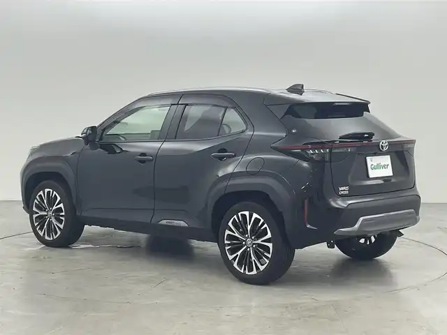 トヨタ ヤリスクロス Z アドベンチャー 福岡県 2023(令5)年 1.7万km ブラックマイカ 純正メーカーナビ　/バックカメラ　/ＥＴＣ　/ＡＣＣ　/コーナーセンサー　/衝突軽減ブレーキ　/レーンキープ　/ＰＫＳＢ　/ＭＴモード付　/ハーフレザー　/シートヒーター　/ステアリングヒーター　/パワーリアゲート　/ＬＥＤ