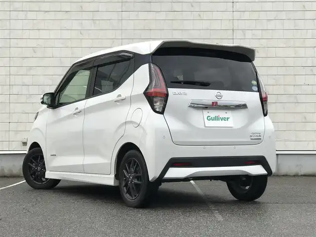 日産 デイズ HWS X プロパイロットED 富山県 2020(令2)年 6.1万km ホワイトパール 純正ナビ/フルセグTV/Bluetooth/全周囲カメラ/ドライブレコーダー/プロパイロット/衝突被害軽減ブレーキ/コーナーセンサー/レーンキープアシスト/プッシュスタート/スマートキー/LEDヘッドライト/オートライト/革巻きステアリング/ステアリングスイッチ/ETC