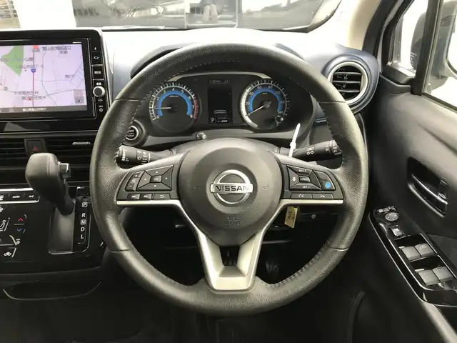 日産 デイズ HWS X プロパイロットED 富山県 2020(令2)年 6.1万km ホワイトパール 純正ナビ/フルセグTV/Bluetooth/全周囲カメラ/ドライブレコーダー/プロパイロット/衝突被害軽減ブレーキ/コーナーセンサー/レーンキープアシスト/プッシュスタート/スマートキー/LEDヘッドライト/オートライト/革巻きステアリング/ステアリングスイッチ/ETC