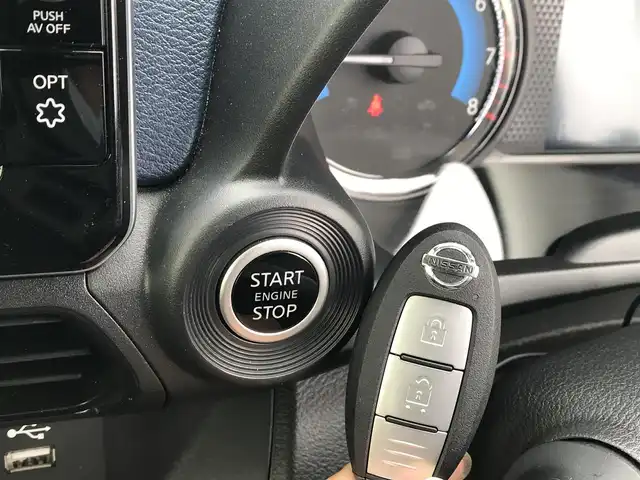 日産 デイズ HWS X プロパイロットED 富山県 2020(令2)年 6.1万km ホワイトパール 純正ナビ/フルセグTV/Bluetooth/全周囲カメラ/ドライブレコーダー/プロパイロット/衝突被害軽減ブレーキ/コーナーセンサー/レーンキープアシスト/プッシュスタート/スマートキー/LEDヘッドライト/オートライト/革巻きステアリング/ステアリングスイッチ/ETC