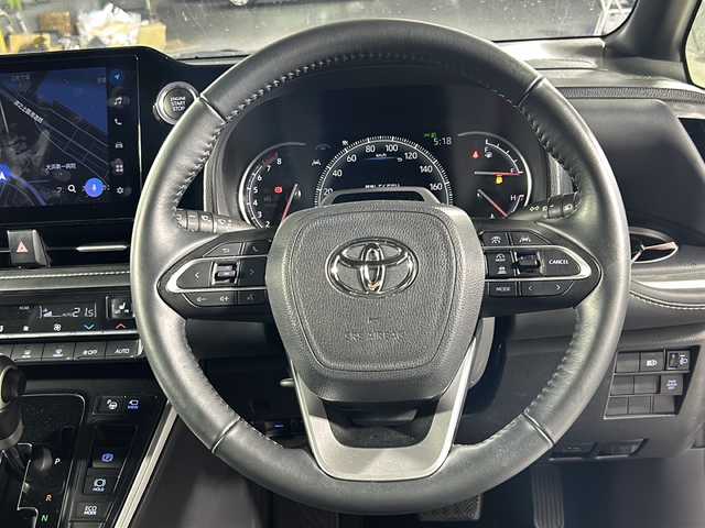 トヨタ ノア S－Z 沖縄県 2022(令4)年 3万km アティチュードブラックマイカ 禁煙車　/県外仕入　/純正10.5インチディスプレイオーディオ　/（ナビ　フルセグ　Ｂｌｕｅｔｏｏｔｈ接続　CD DVD再生）/全方位カメラ　/両側パワースライドドア　/クルーズコントロール　/レーンアシスト/デジタルインナーミラー　/ＢＳＭ/ETC/前後ドライブレコーダー/HUD /ハーフレザーシート/シートヒーター/純正アルミホイール