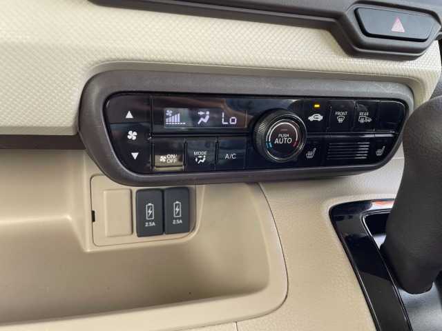 ホンダ Ｎ ＢＯＸ G L ホンダセンシング 岩手県 2019(令1)年 5.6万km クリスタルブラックパール アダプティブクルーズコントロール　/ＥＴＣ　/オートエアコン　/社外ナビ　/フルセグＴＶ／ＤＶＤ／ＣＤ／Ｂｌｕｅｔｏｏｔｈ　/バックカメラ　運転席シートヒーター　/オートライト　/アイドリングストップ　/4WD/片側パワースライドドア/レーンアシスト