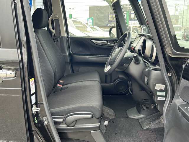 ホンダ Ｎ ＢＯＸ カスタム G Aパッケージ 石川県 2014(平26)年 6万km スマートブラック パワースライドドア/プッシュスタート/アイドリングストップ　/Ｂｌｕｅｔｏｏｔｈ　/ＳＤナビ　/バックカメラ　/ＤＶＤ再生　/ＨＩＤヘッドランプ/ドアバイザー/ウィンカーミラー/スタッドレスタイヤセット