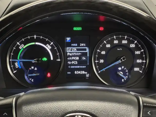 トヨタ アルファードハイブリット S タイプゴールド 三重県 2020(令2)年 6.4万km ホワイトパールクリスタルシャイン ハイブリッド/E-Four（4WD）/MTモード付 インパネCVT/純正 9インチディスプレイオーディオ（ナビ搭載）/（AM/FM/CD*/DVD*/USB/iPod/Bluetooth/TV*/Miracast/AppleCarPlay/AndroidAuto）*…OP/12.1インチ 後席モニター V12T-R68C/バックガイドモニター/両側パワースライドドア/ドライブレコーダー 前後/ビルトインETC2.0/Toyota Safety Sense/●プリクラッシュセーフティ/●レーントレーシングアシスト/●レーダークルコン/●ロードサインアシスト/●アダプティブハイビームシステム/・先行車発進告知機能/・クリアランスソナー/・パーキングサポートブレーキ（前後静止物）/・など/装備/後付けシートヒーター（D/N）/3眼LEDヘッドランプ（専用加飾）/・ハーフレザーシート/・左右＆後席独立オートエアコン/・パワーバックドア/・オットマンシート（2nd）/・AC100Vコンセント（1500W）/・ステアリングスイッチ/・電子パーキングブレーキ＆ブレーキホールド/・オートライト/・フロントフォグランプ/・純正17inAW/・取/ナビ取/・プッシュスタート/・スマートキーx2/など