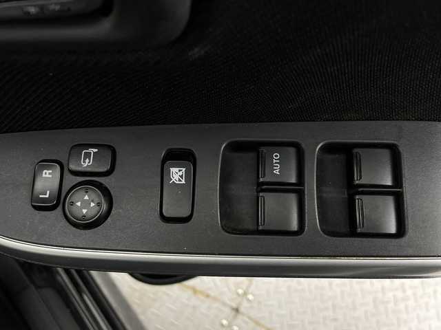 スズキ ソリオ バンディット HV MV 新潟県 2016(平28)年 6.5万km スーパーブラックパール 純正ナビ/CD/Bluetooth/AUX/全方位モニター/ステアリングスイッチ/オートライト/LEDヘッドライト/クルーズコントロール/衝突軽減ブレーキ/レーンキープアシスト/パワースライドドア/純正フロアマット/純正アルミホイール/電動格納ミラー