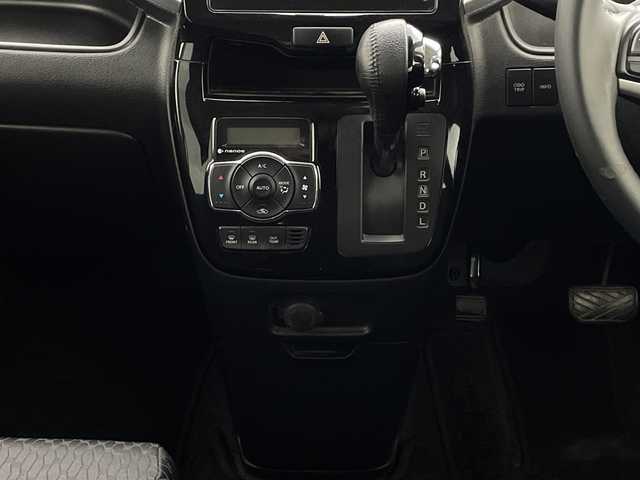 スズキ ソリオ バンディット HV MV 新潟県 2016(平28)年 6.5万km スーパーブラックパール 純正ナビ/CD/Bluetooth/AUX/全方位モニター/ステアリングスイッチ/オートライト/LEDヘッドライト/クルーズコントロール/衝突軽減ブレーキ/レーンキープアシスト/パワースライドドア/純正フロアマット/純正アルミホイール/電動格納ミラー