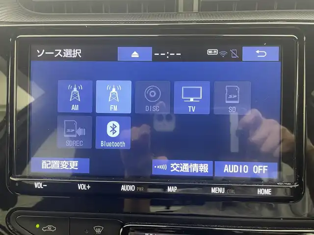 トヨタ アクア クロスオーバー グラム 茨城県 2019(令1)年 1.9万km ホワイトパールクリスタルシャイン 純正ナビ/フルセグTV/Bluetooth/全方位カメラ/ドライブレコーダー/ETC2.0/シートヒーター/コーナーセンサー/LEDヘッドライト/純正16インチアルミホイール/ルーフレール/衝突軽減ブレーキ/横滑り防止装置/レーンアシスト/カーテンエアバッグ/ハーフレザーシート