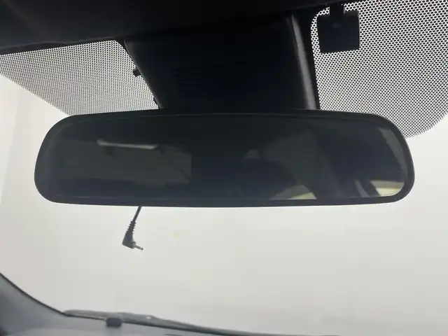 トヨタ アクア クロスオーバー グラム 茨城県 2019(令1)年 1.9万km ホワイトパールクリスタルシャイン 純正ナビ/フルセグTV/Bluetooth/全方位カメラ/ドライブレコーダー/ETC2.0/シートヒーター/コーナーセンサー/LEDヘッドライト/純正16インチアルミホイール/ルーフレール/衝突軽減ブレーキ/横滑り防止装置/レーンアシスト/カーテンエアバッグ/ハーフレザーシート