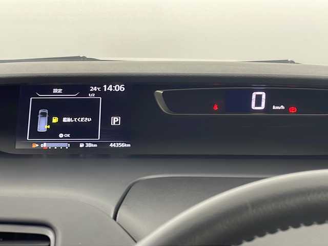 日産 セレナ ハイウェイスター G プロパイロットED 埼玉県 2016(平28)年 4.5万km ブリリアントホワイトパール 後席モニター　/純正ナビ　/前後ドライブレコーダー　/ＥＴＣ　/両側パワースライドドア　/プロパイロット　/衝突軽減システム　/ブレードホールド　/純正１６インチアルミホイール　/前後コーナーセンサー　/オートライト/アイドリングストップ/ドアバイザー/純正フロアマット