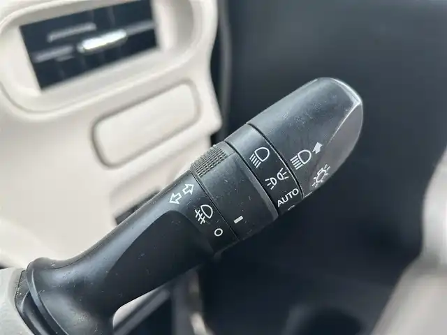 ダイハツ ムーヴ キャンバス X LTD メイクアッフ SA Ⅱ 鹿児島県 2017(平29)年 9.3万km パールホワイトⅢ/ナチュラルベージュマイカメタリック 2トーン スマートアシスト/純正ナビ/　　CD/DVD/BT/フルセグ/アラウンドビューモニター/両側パワースライドドア/オートライト/社外14インチアルミホイール/アイドリングストップ/ステアリングスイッチ/スマートキー/ETC