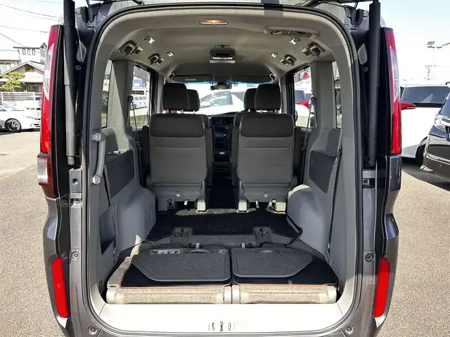 ホンダ ステップワゴン G EX ホンダセンシング 宮城県 2020(令2)年 3.1万km モダンスティールM ホンダセンシング/●衝突軽減ブレーキ〈CMBS〉/●誤発進抑制機能/●歩行者事故低減ステアリング/●路外逸脱抑制機能/●ACC〈アダプティブ・クルーズ・コントロール〉/●LKAS〈車線維持支援システム〉/●先行車発進お知らせ機能/●標識認識機能/純正フリップダウンモニター（VM-155N）/純正9インチナビ（VXM-207VFNi）/・CD/DVD/・Bluetooth/・フルセグTV/バックカメラ/ビルトインETC2.0/ドライブレコーダー/両側パワースライドドア/わくわくゲート/前席シートヒーター/ステアリングスイッチ/LEDヘッドランプ/オートライト/スマートキー＆プッシュスタート/電動格納ミラー/トリプルゾーンコントロール・フルオートエアコンディショナー/純正16インチAW/純正フロアマット/ドアバイザー/W/サイド/カーテンエアバッグ