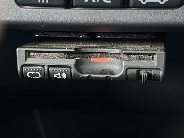 日産 キックス RX 岩手県 2012(平24)年 7万km ブラック 純正ナビ　ＴＶ　Ｂｌｕｅｔｏｏｔｈ　ＣＤ再生　シートヒーター　ルーフレール　フォグ　ドラレコ　トランスファ車　盗難防止システム　純正フロアマット　電動格納ミラー　ＵＶカットガラス　純正ＡＷ　ＥＴＣ