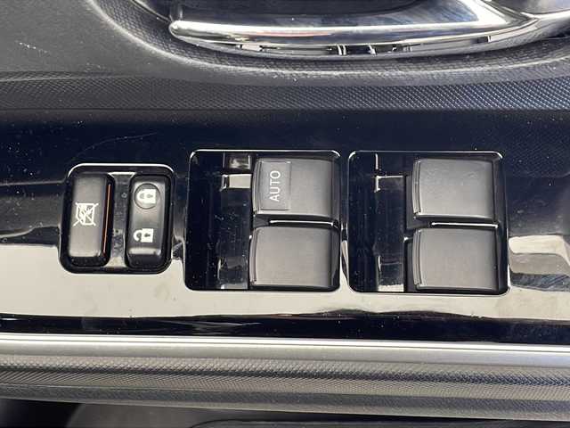 トヨタ アクア G ブラックソフトレザーセレ 千葉県 2016(平28)年 6.7万km ブラックマイカ 純正ナビ/　CD/DVD/Bluetooth/フルセグTV/モデリスタエアロ（F/S/R）/モデリスタアルミホイール/クルーズコントロール/衝突軽減ブレーキ/車線逸脱警報/オートハイビーム/前席シートヒーター/LEDライト/フォグランプ/ビルトインETC/前方ドラレコ/レザーシート/ナノイー/フロアマット/ドアバイザー