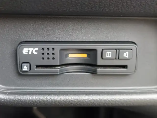 ホンダ オデッセイ ハイブリッド アブソルート ホンダセンシング 東京都 2016(平28)年 3.2万km ホワイトオーキッドパール Honda SENSING/・衝突軽減ブレーキ/・誤発進抑制機能/・歩行者事故低減ステアリング/・路外逸脱抑制機能/・アダプティブクルーズコントロール/・車線維持支援システム/・先行車発進お知らせ機能/・コーナーセンサー/プッシュスタート/純正ナビ/フルセグTV/バックカメラ/ETC/ドライブレコーダー/両側パワースライドドア/ハーフレザーシート/運転席パワーシート/オットマン/後席ロールサンシェード/LEDヘッドライト/ドアバイザー/17インチ純正アルミホイール/スマートキー